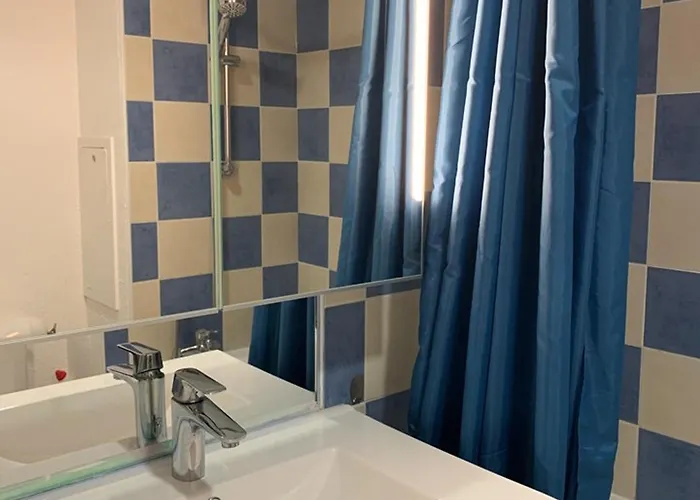 Lejlighed Port : Duplex Climatise, 6 Pers, Vue Mer, Parking - Fr-1-335-150 Hyères